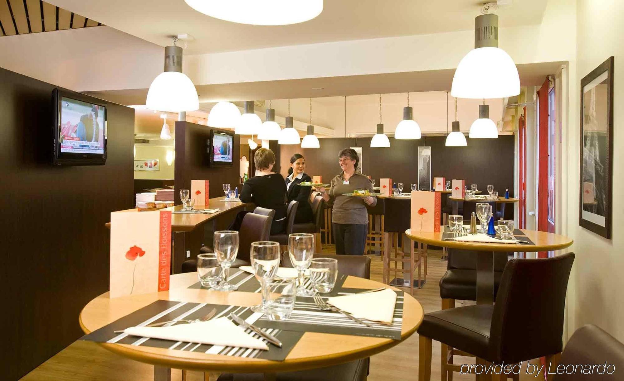 Hotel Ibis Paris Le Bourget La Courneuve Esterno foto