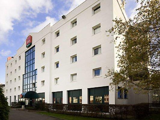 Hotel Ibis Paris Le Bourget La Courneuve Esterno foto